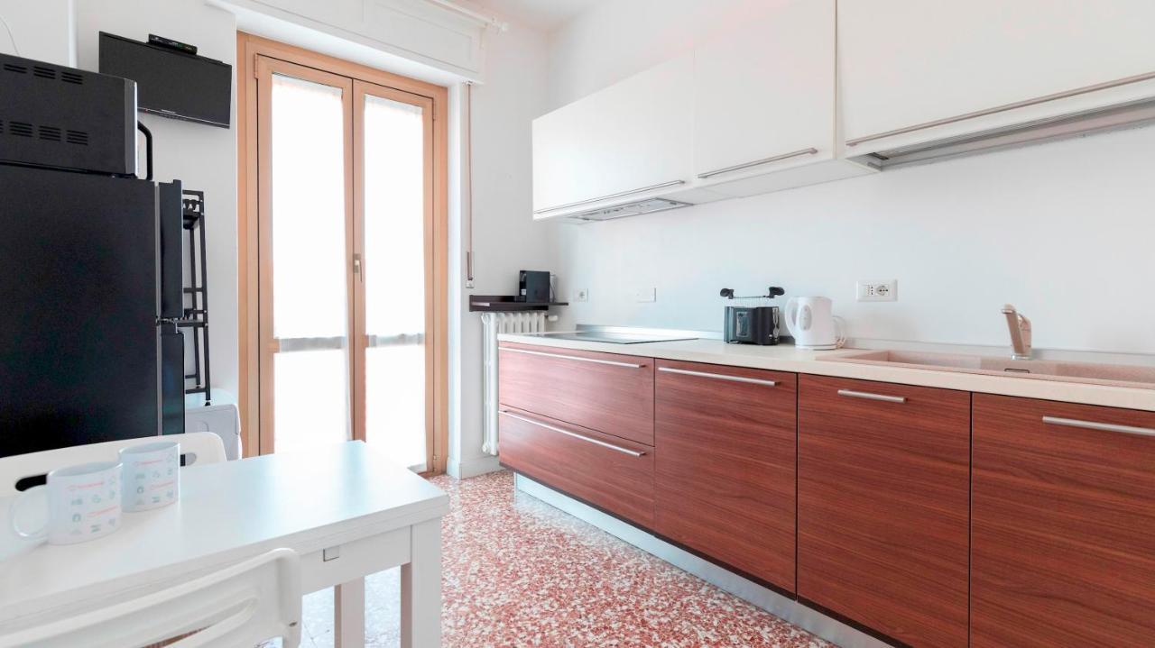 Italianway - Risorgimento 99 A Apartment เซสโต ซานโจวันนี ภายนอก รูปภาพ