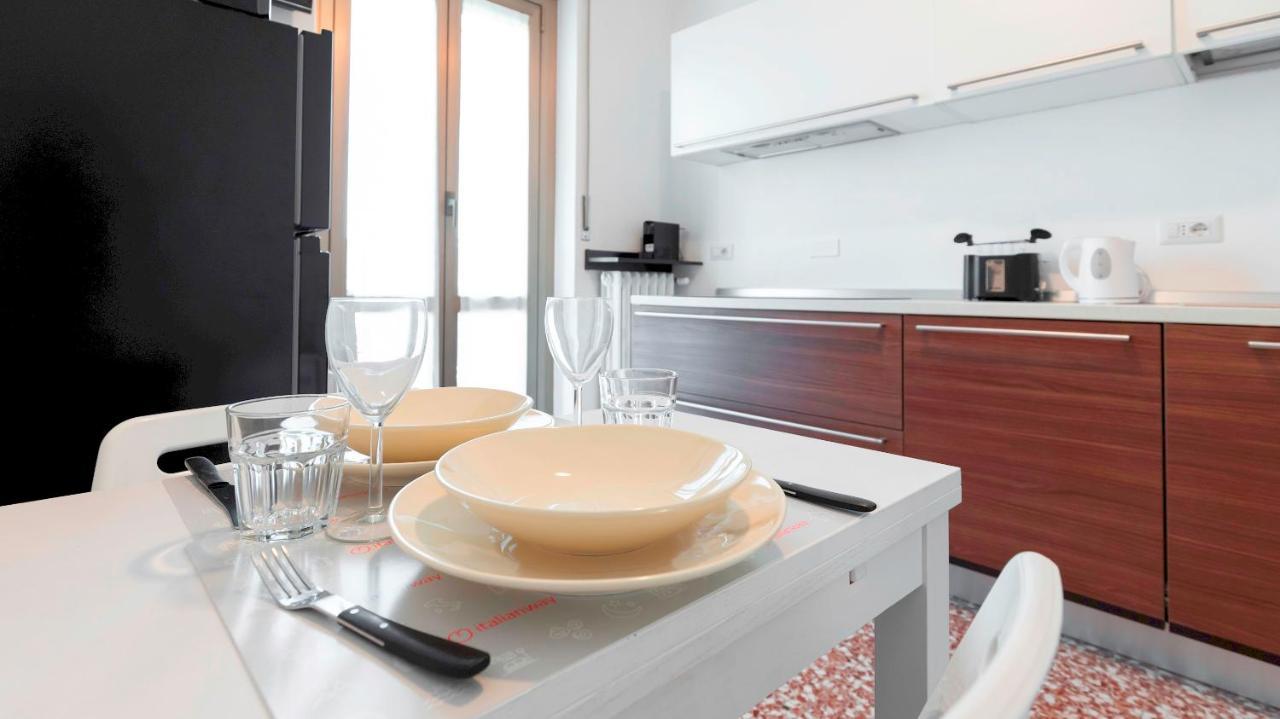 Italianway - Risorgimento 99 A Apartment เซสโต ซานโจวันนี ภายนอก รูปภาพ